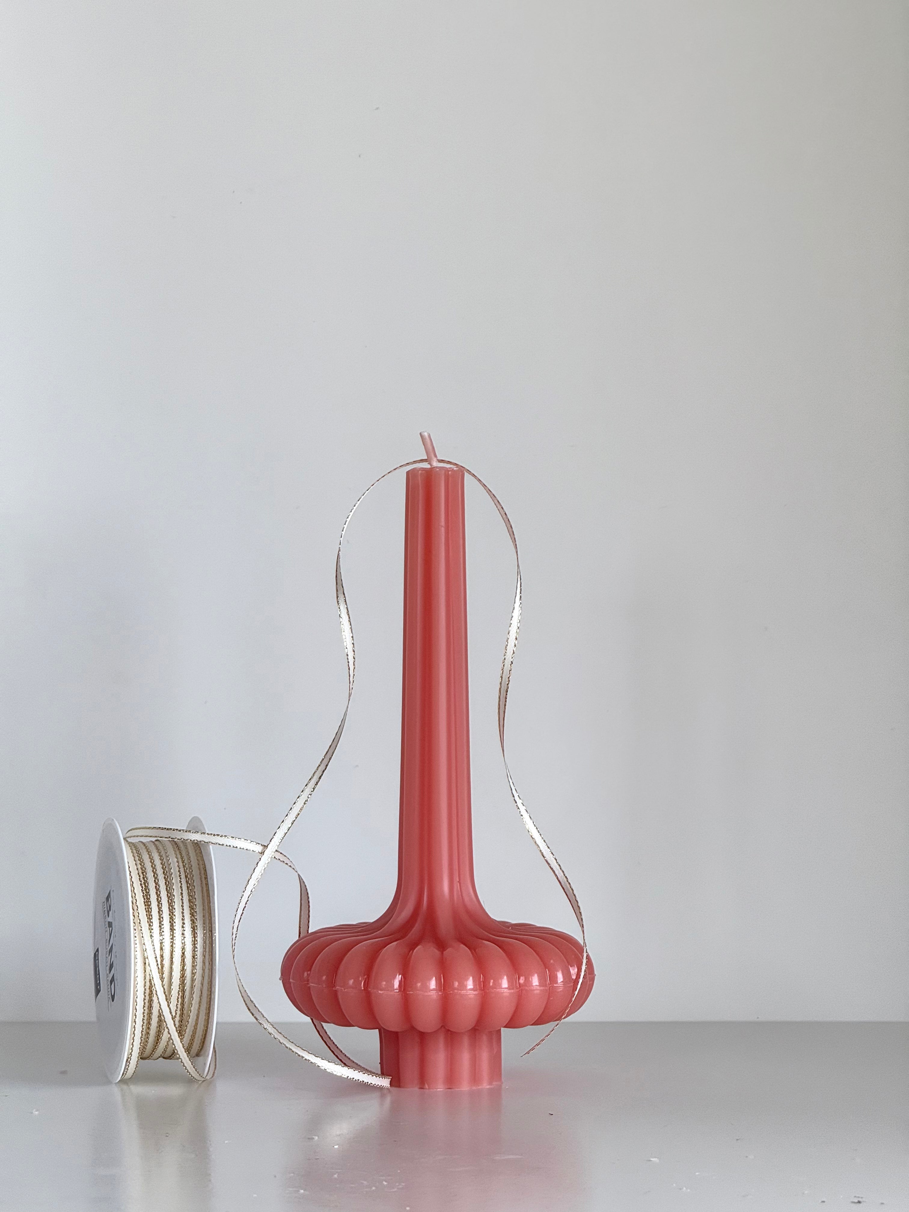 Bougie en cire d’abeille PARIS – Couleurs pastel – Coulée à la main – Pour pièces à vivre et décoration – 2 tailles