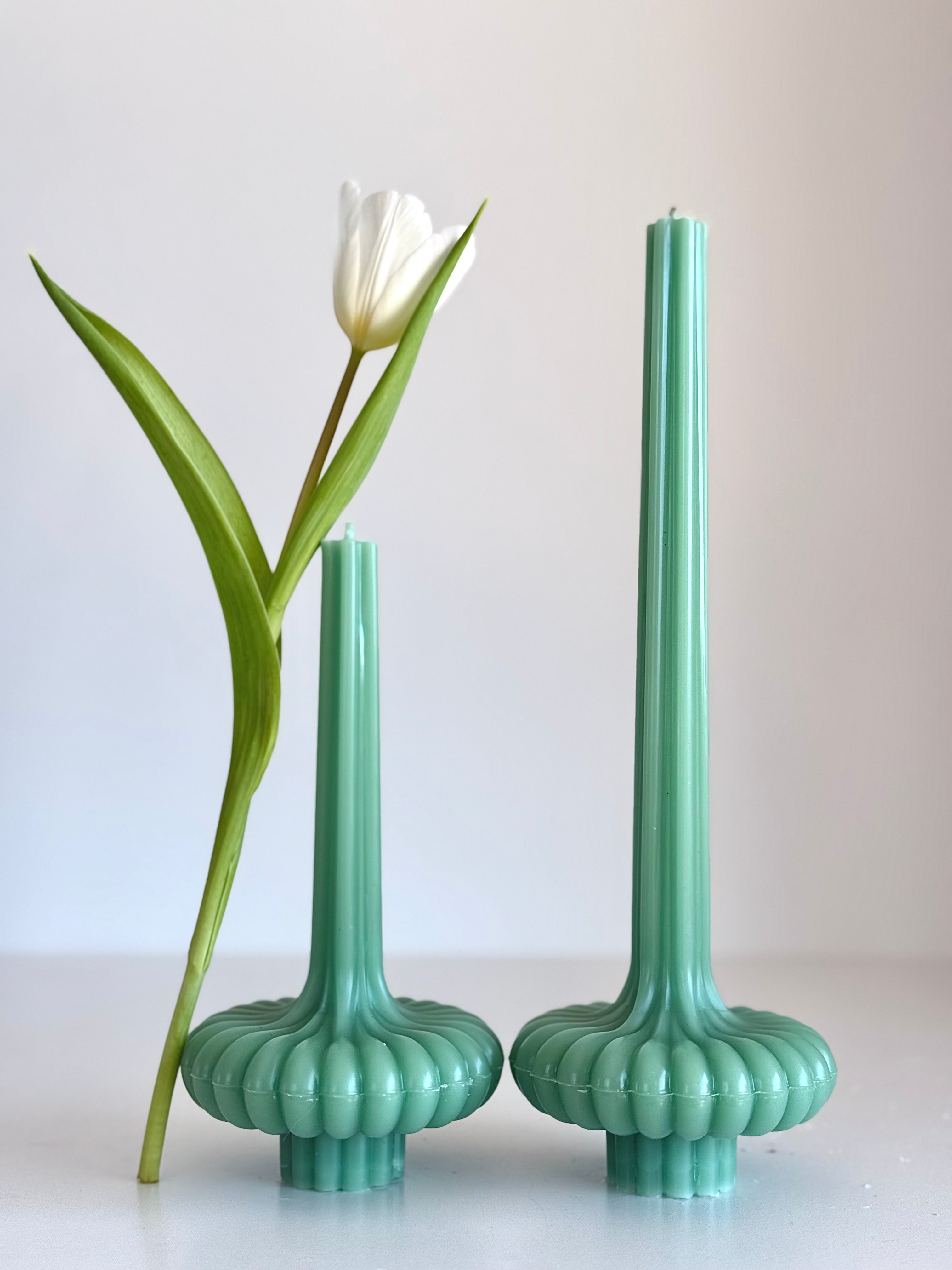Bougie en cire d’abeille PARIS – Couleurs pastel – Coulée à la main – Pour pièces à vivre et décoration – 2 tailles