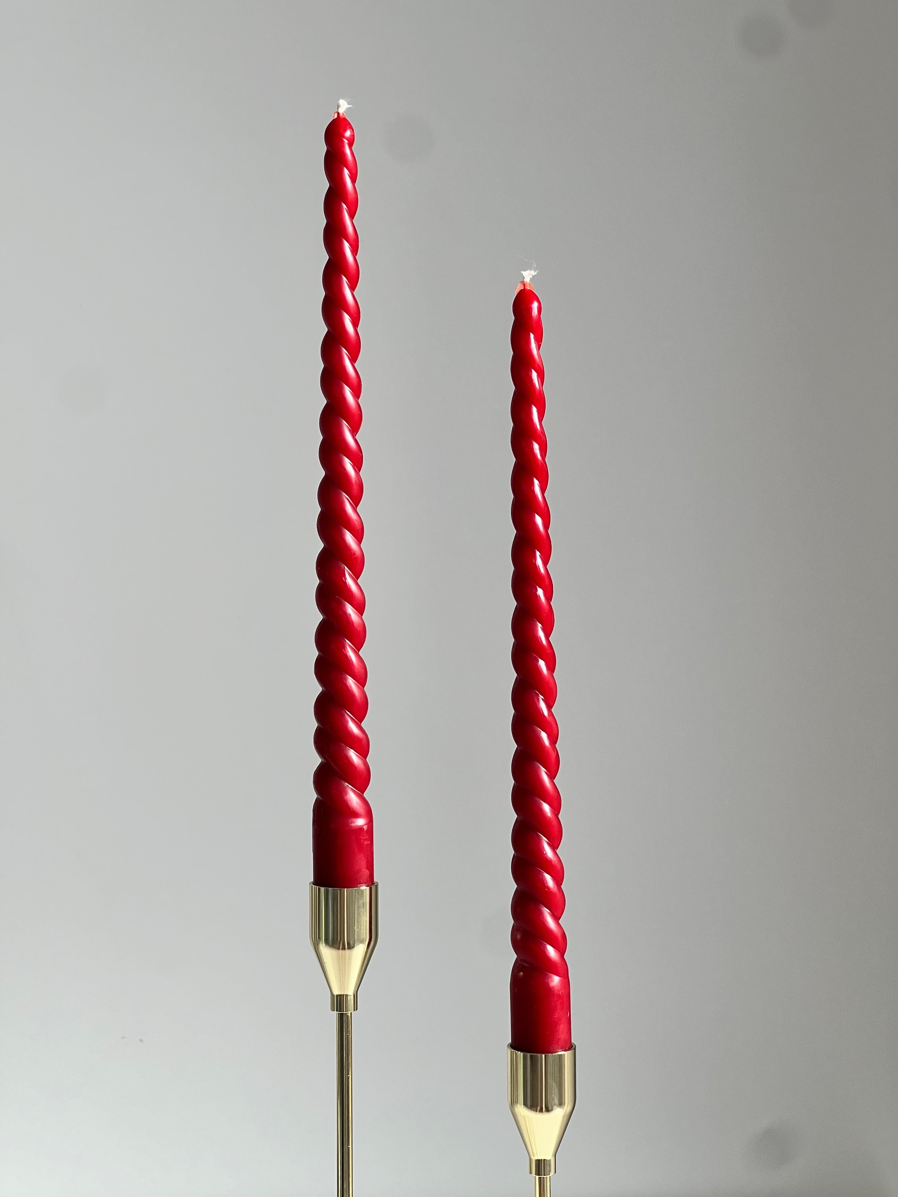 Bougie en cire d'abeille ROM – Rouge – Coulée à la main – Pour salons et décoration – Lot de 4