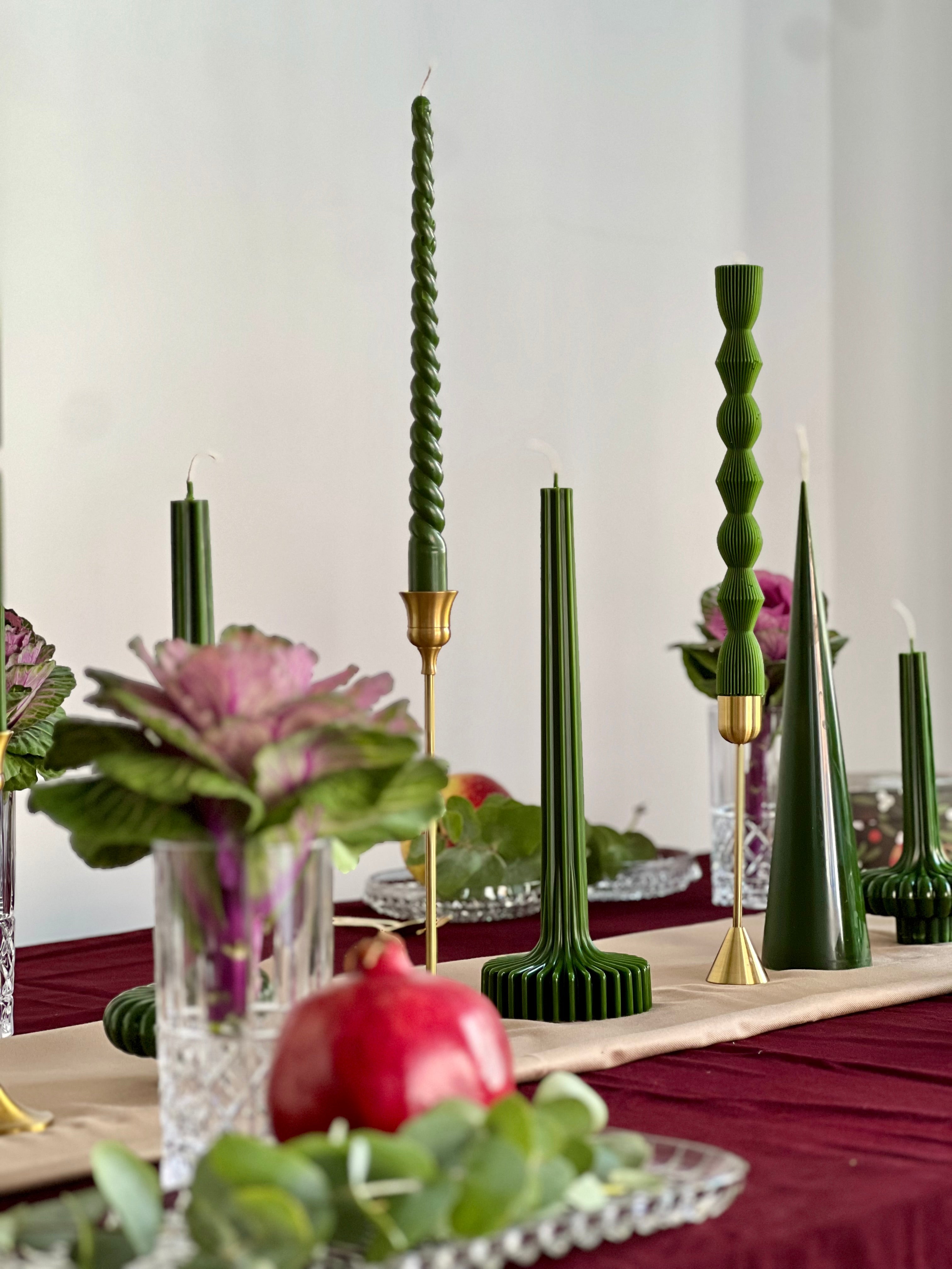 Bougie en cire d'abeille MADRID – Verte – Coulée à la main – Pour salons et décoration – Lot de 2 ou 4