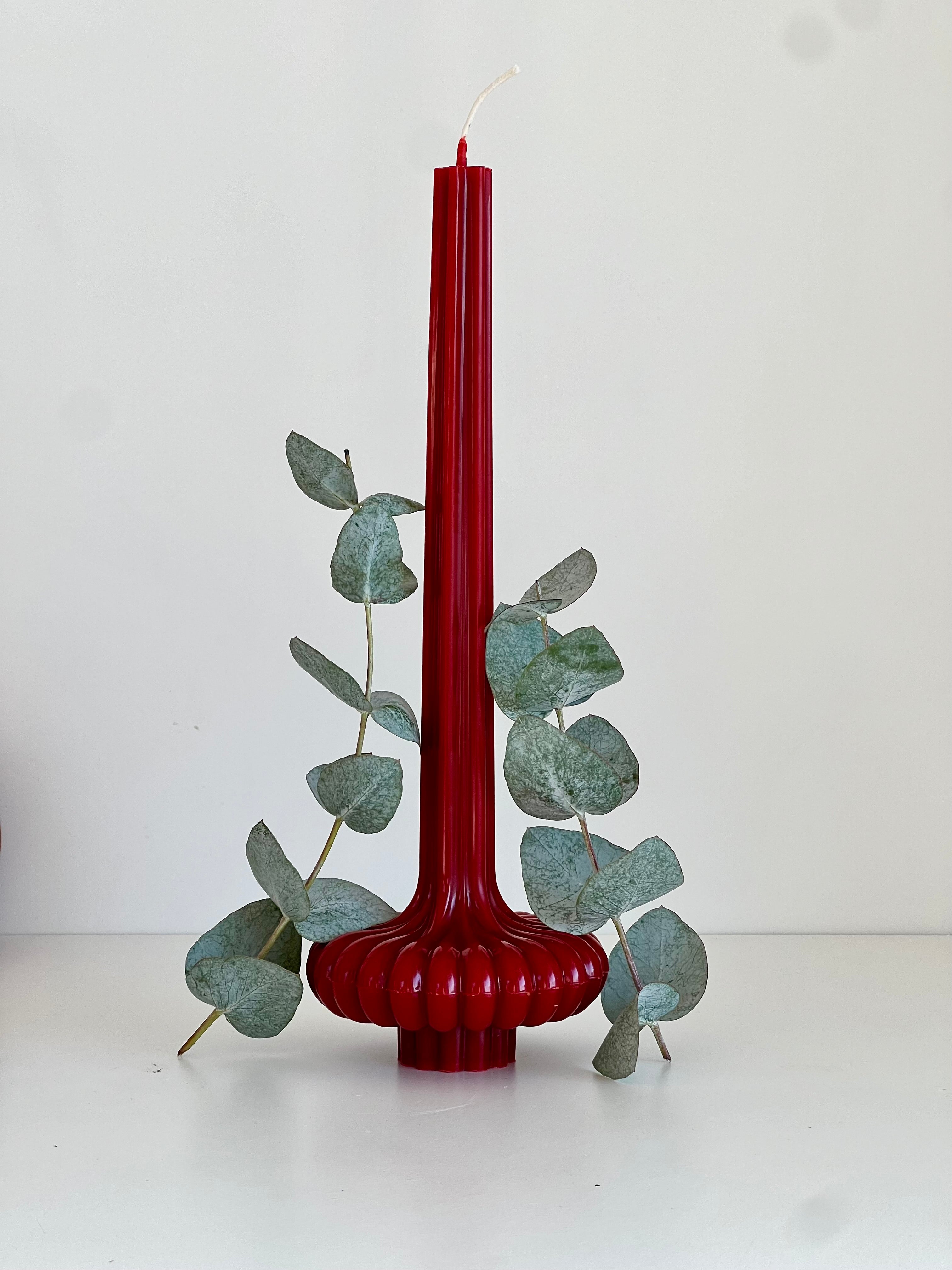 Bougie en cire d’abeille PARIS – Rouge – Coulée à la main – Pour pièces à vivre et décoration – 2 tailles