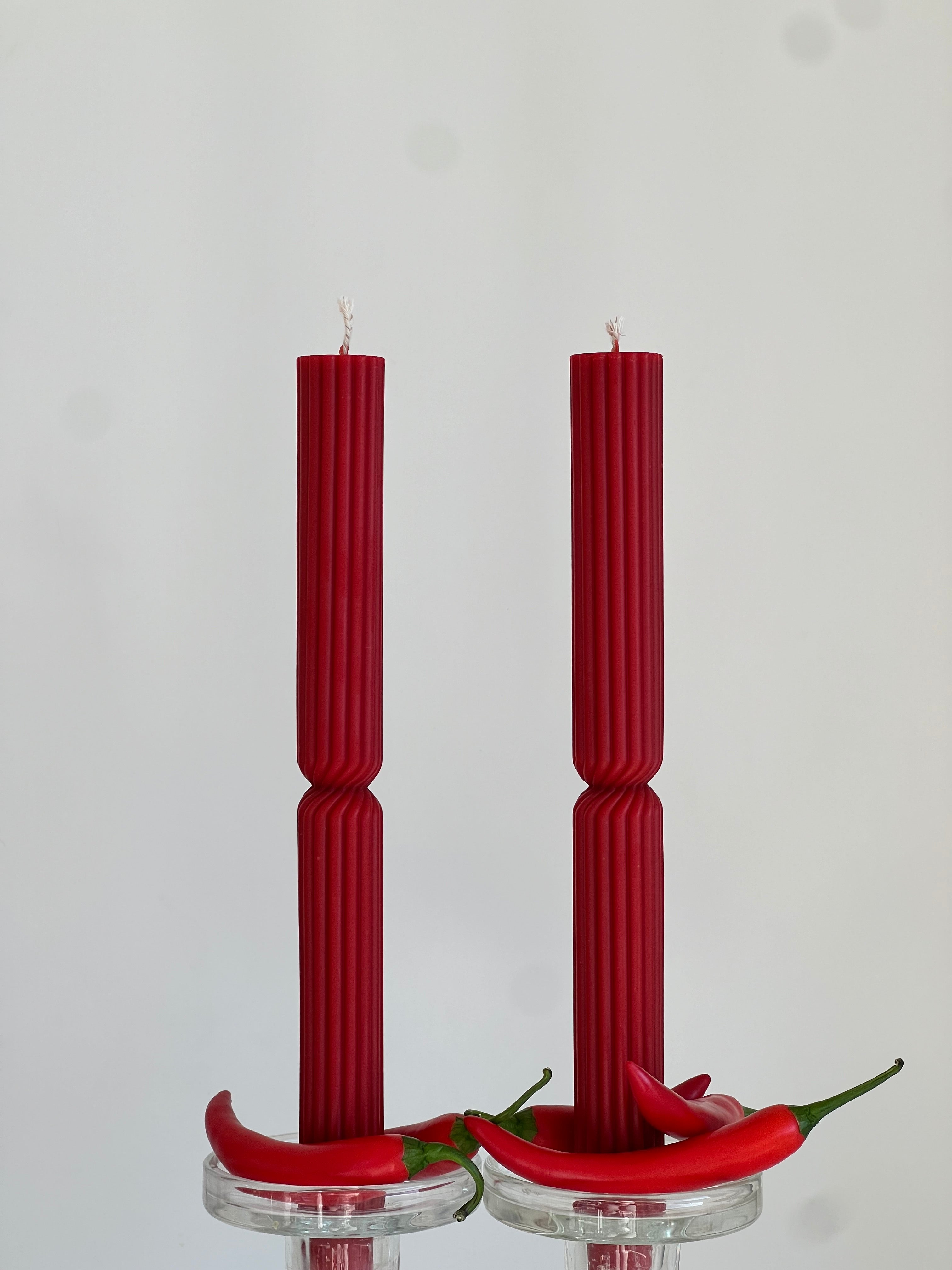 Bougie en cire d'abeille ATHÈNES – Rouge – Coulée à la main – Pour salons et décoration – Lot de 2 ou 4