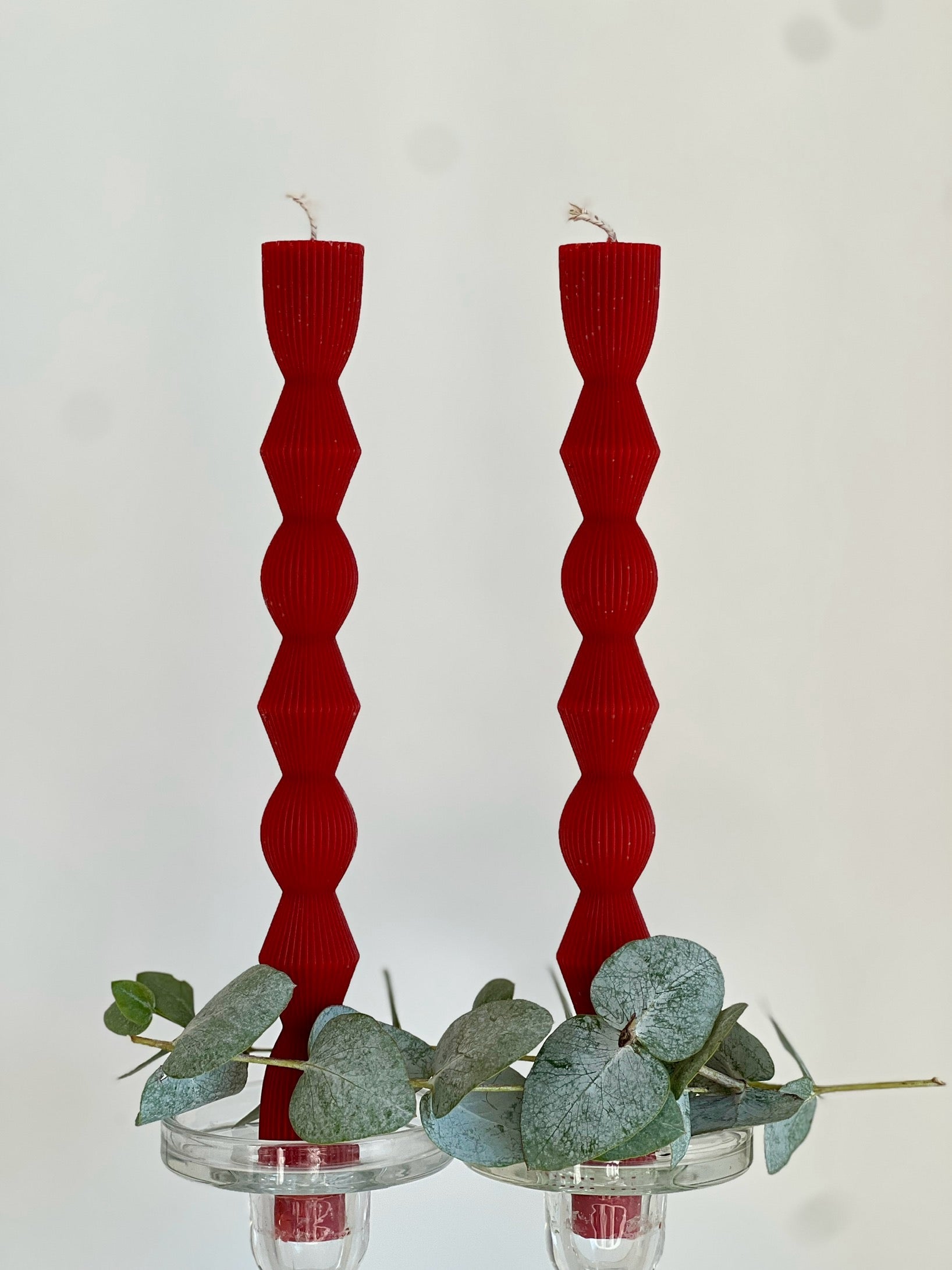 Bougie en cire d'abeille MADRID – Rouge – Coulée à la main – Pour salons et décoration – Lot de 2 ou 4