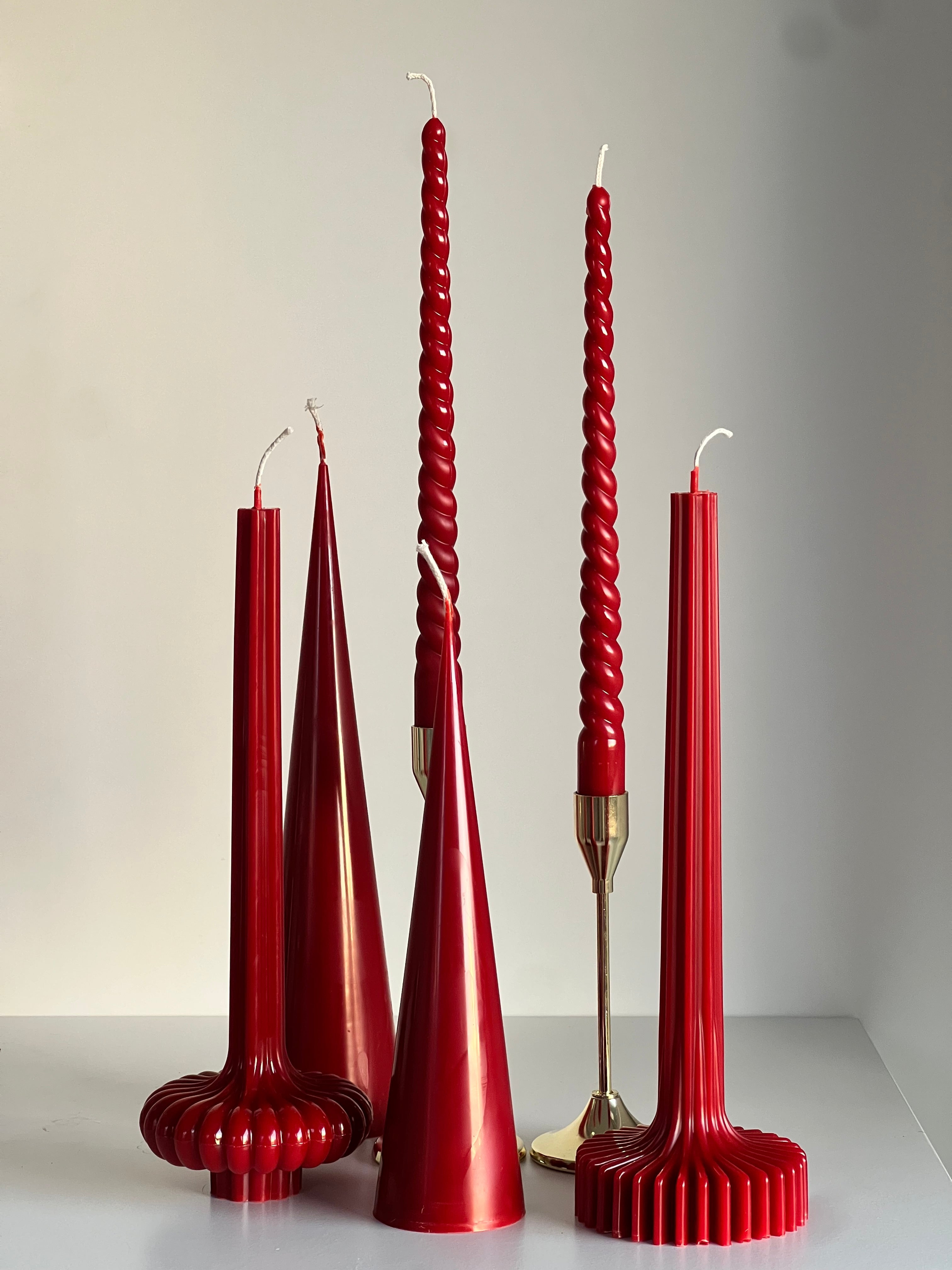 Bougie en cire d'abeille ROM – Rouge – Coulée à la main – Pour salons et décoration – Lot de 4
