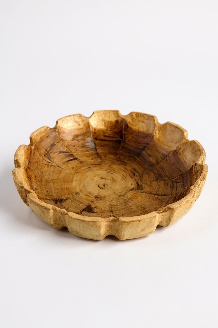 Round wooden bowl in flower shape – handmade solid wood bowl, decorative fruit bowl &amp; home accessory - Ø45 cm
