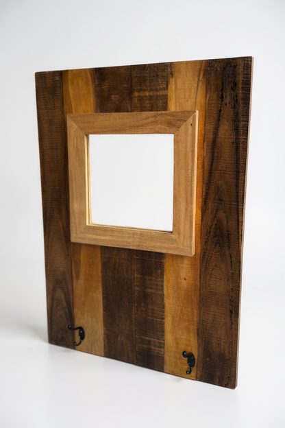 Wall-mounted coat rack with mirror - Integrated mirror with two hooks - Modern made of mahogany and teak - 70x50 cm