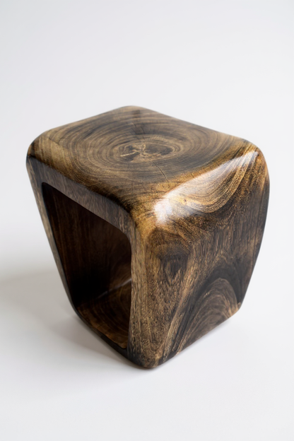 Tabouret en bois - table d'appoint table basse - tabouret flambé fait main en bois de suar massif - 50x30x40 cm