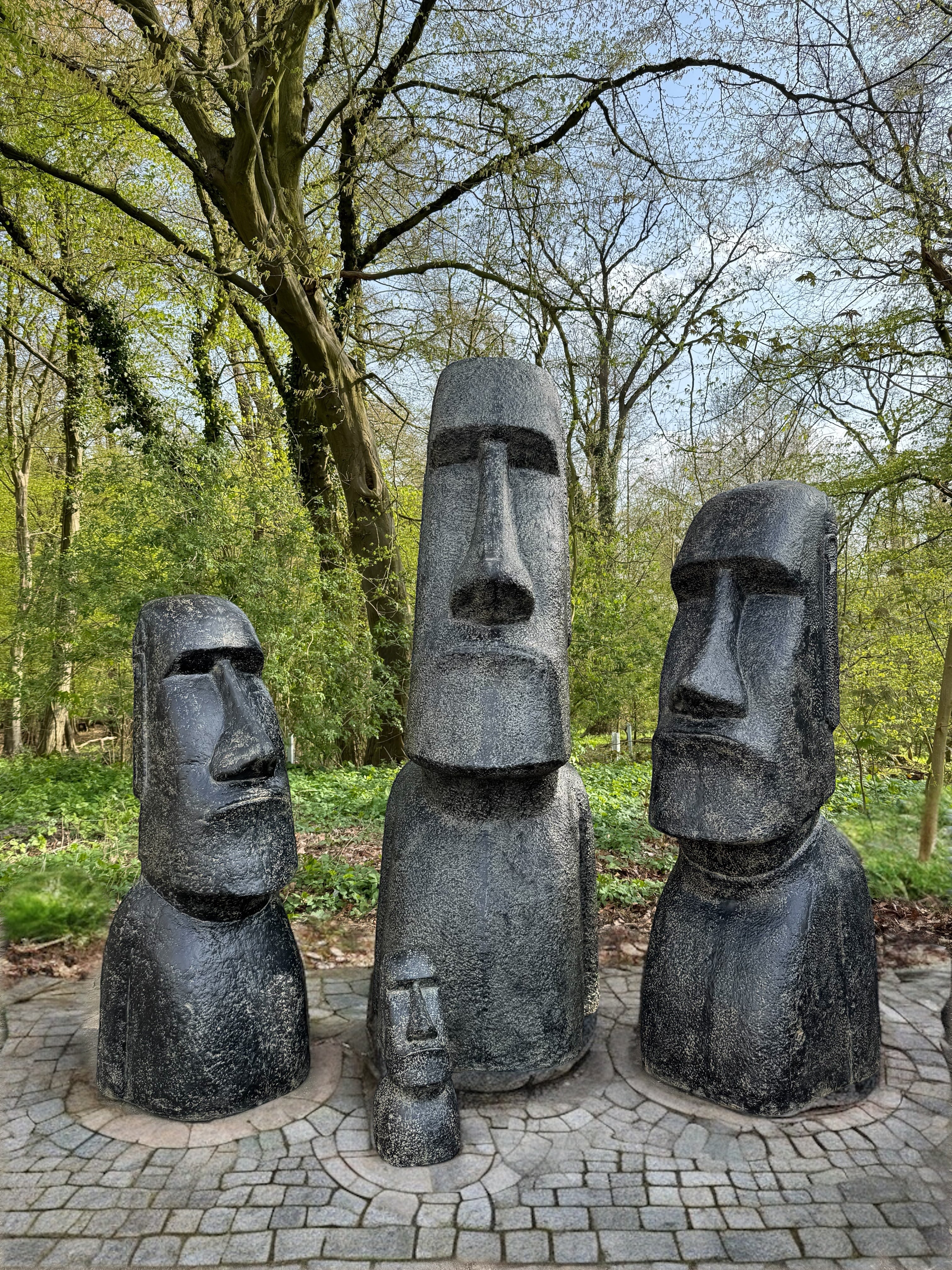 Moai Kopf Statue - Garten Deko Skulptur - Wetterfest - Rapa-Nui Osterinsel-Figur aus Glasfaserbeton Grau - 120x46x40 cm