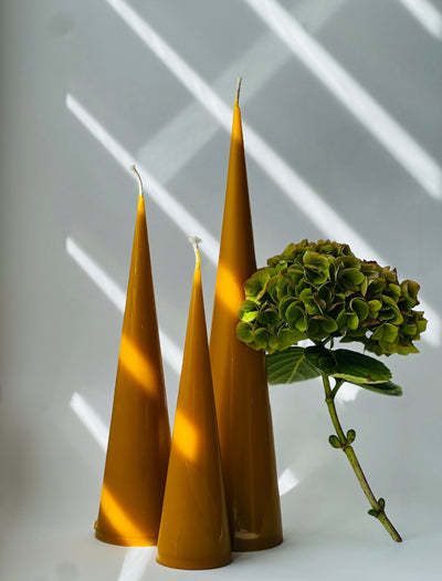 Beeswax candle ISTANBUL – Original beeswax – Hand-poured – For living rooms &amp; decoration – 3 sizes
