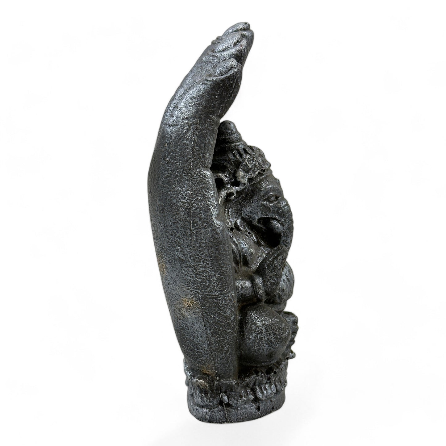 Einzelstück: Spirituelle Holzskulptur – Hand mit Elefant, Symbol der göttlichen Energie