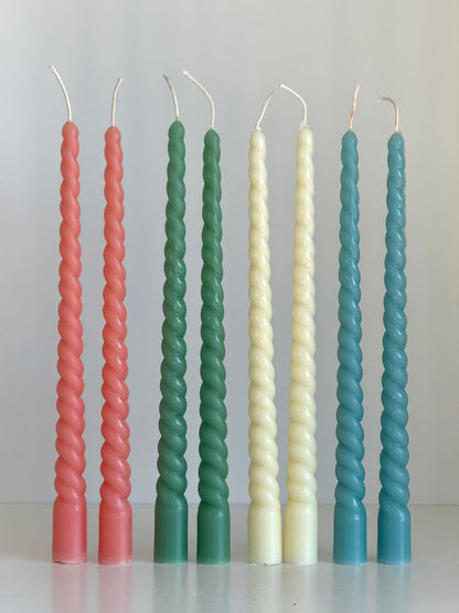 Bougie en cire d'abeille ROM – Couleurs pastel – Coulée à la main – Pour salon et décoration – Lot de 4