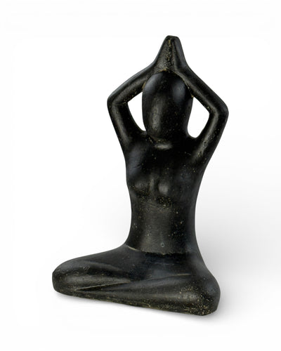 Yoga Figur sitzend – Wohnzimmer Garten Innen Außen Deko – Massive Ausführung – Steinoptik Skulptur Meditation schwarz – in 3 Größen