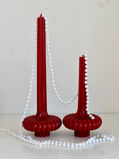 Bougie en cire d’abeille PARIS – Rouge – Coulée à la main – Pour pièces à vivre et décoration – 2 tailles