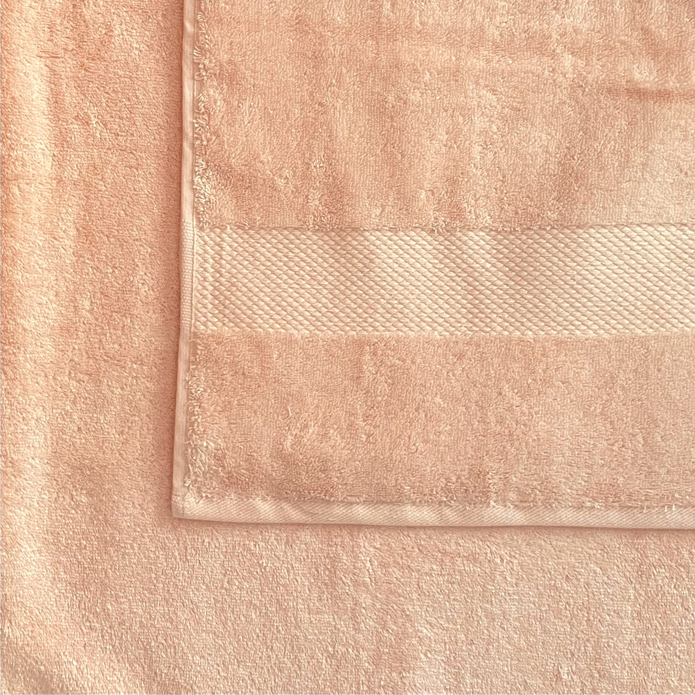 Luxuriöse Plush Handtücher - 100 % ägyptischer Baumwolle – herrlich weich - saugfähig und langlebig - verschiedene Größen
