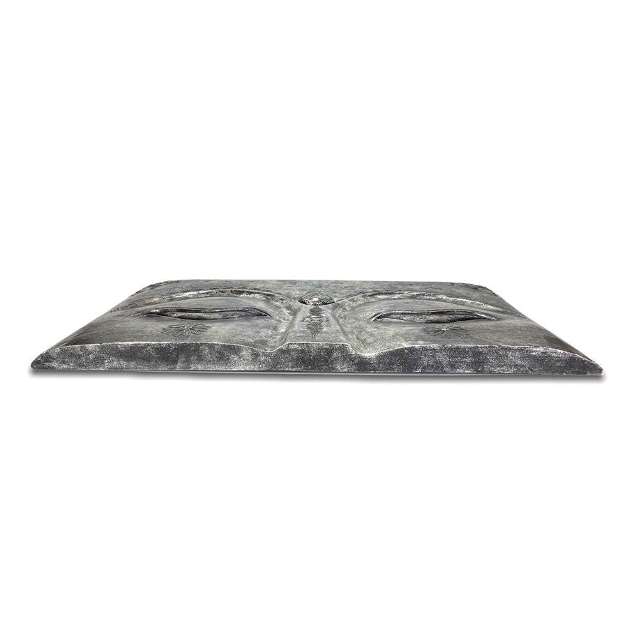 Buddha relief mural eyes 78x40x4 cm wood silver